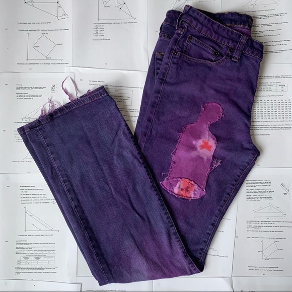 1/1 purple jeans with bleached and sewed on design - Picture 2 of 6